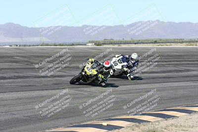 media/Jan-16-2026-CVMA Friday Practice (Fri) [[6f2bf47531]]/5-Racer 4-Trackday1/Session 2 (Bowl)/